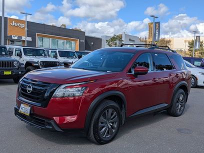 Used 2022 Nissan Pathfinder SV w/ SV Black Package