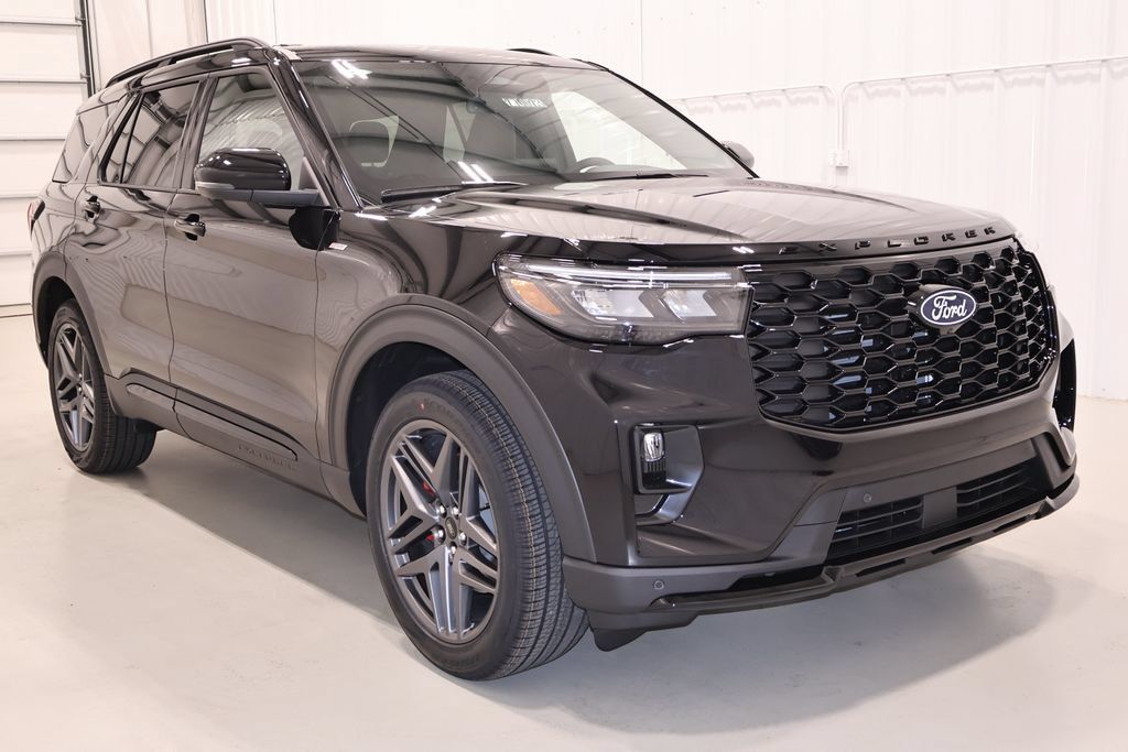 New 2027 Ford Explorer ST-Line w/ Premium Package AWD/4WD image 3