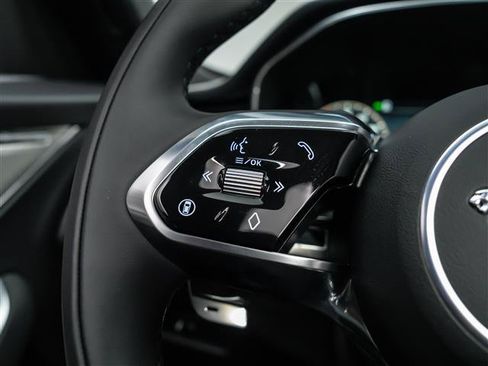 New 2025 Jaguar F-PACE R-Dynamic S AWD/4WD image 21