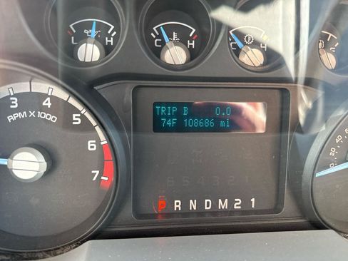 Used 2015 Ford F250 XL AWD/4WD image 13