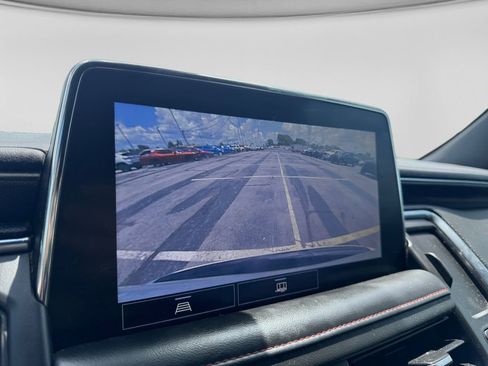 Used 2021 Chevrolet Tahoe RST AWD/4WD image 10