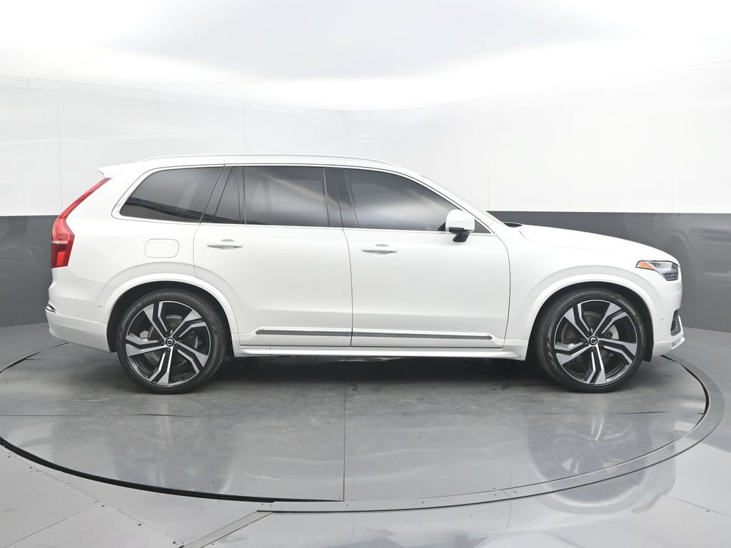Certified 2024 Volvo XC90 B6 Ultimate w/ Lounge Package AWD/4WD image 8