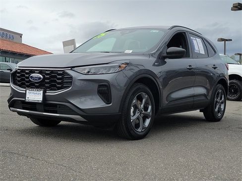 Certified 2025 Ford Escape ST-Line image 5