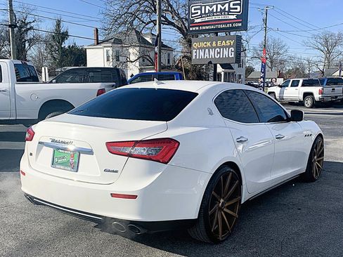Used 2015 Maserati Ghibli RWD image 5