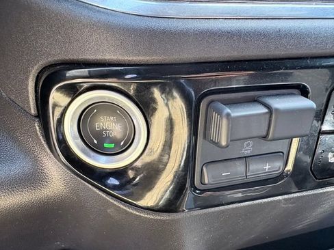 Used 2024 Chevrolet Silverado 1500 LT Trail Boss w/ Protection Package AWD/4WD image 17