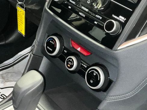 Used 2023 Subaru Crosstrek 2.0i image 17