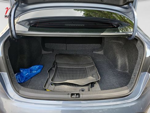 Used 2025 Toyota Corolla LE w/ Convenience Package FWD image 19