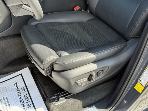 Used 2025 Toyota Land Cruiser w/ Premium Package image 15