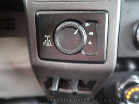 Used 2019 Ford F250 XL w/ Power Equipment Group AWD/4WD image 32