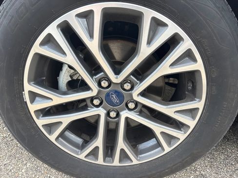 Used 2020 Ford Escape SEL AWD/4WD image 8