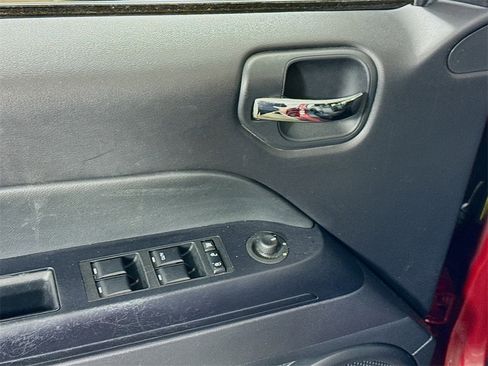 Used 2015 Jeep Compass Sport w/ Power Value Group image 9