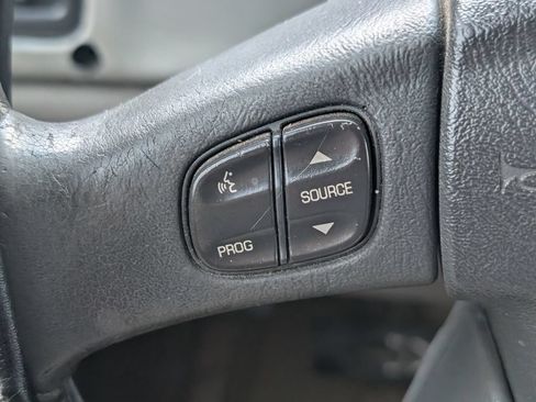 Used 2003 GMC Sierra 1500 SLT w/ Professional Package RWD image 12