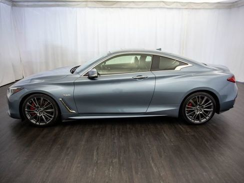 Used 2017 INFINITI Q60 Red Sport 400 image 7