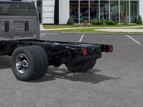 New 2026 GMC Sierra 3500 SLE w/ SLE Convenience Package image 23