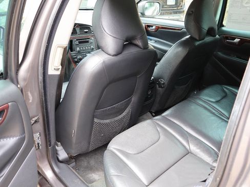 Used 2007 Volvo XC70 AWD/4WD image 17