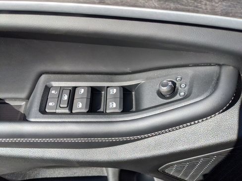 New 2025 Jeep Grand Cherokee L Limited w/ Black Appearance Package image 59