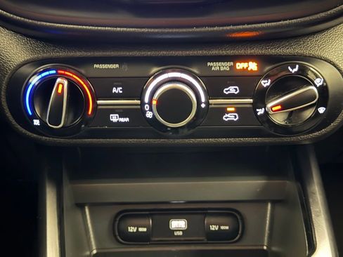 Used 2023 Kia Soul LX w/ Option Group 015 image 4