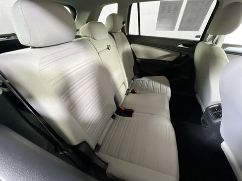 Used 2022 Volkswagen Tiguan S image 25