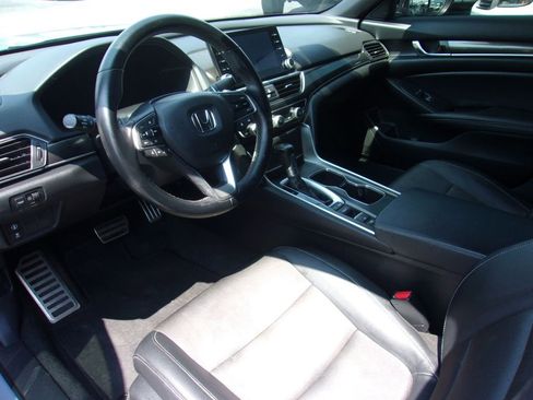 Used 2022 Honda Accord Sport image 7
