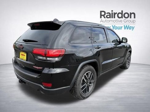 Used 2019 Jeep Grand Cherokee Trailhawk AWD/4WD image 7