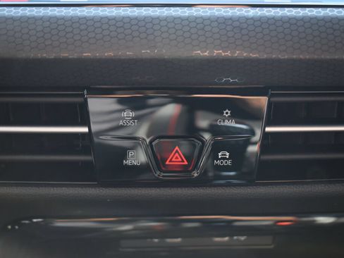 Used 2024 Volkswagen GTI SE FWD image 12