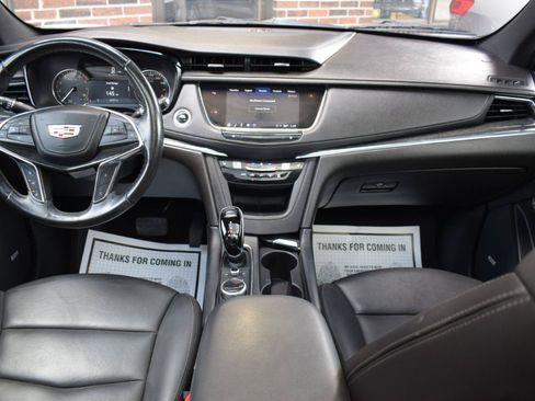 Used 2022 Cadillac XT5 Premium Luxury FWD image 15