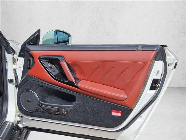 Used 2021 Nissan GT-R Premium AWD/4WD image 11