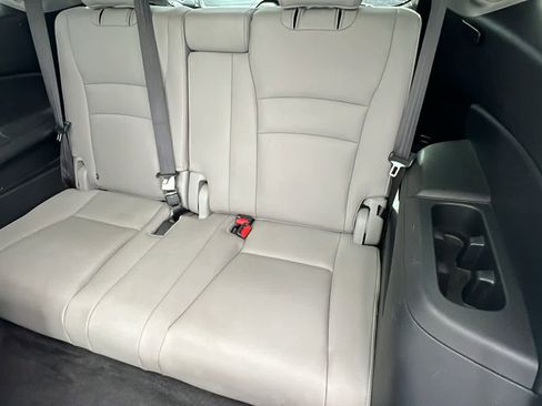 Used 2019 Honda Pilot Elite image 32