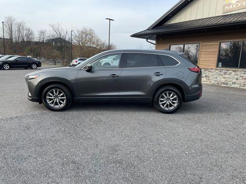 Used 2018 MAZDA CX-9 Touring w/ Touring Premium Package image 3