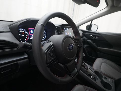 Certified 2025 Subaru Crosstrek 2.5i Limited w/ Crosstrek Mirror Package AWD/4WD image 8