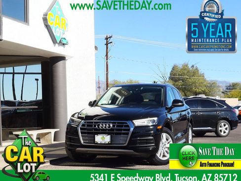 Used 2020 Audi Q5 2.0T Premium w/ Convenience Package image 1