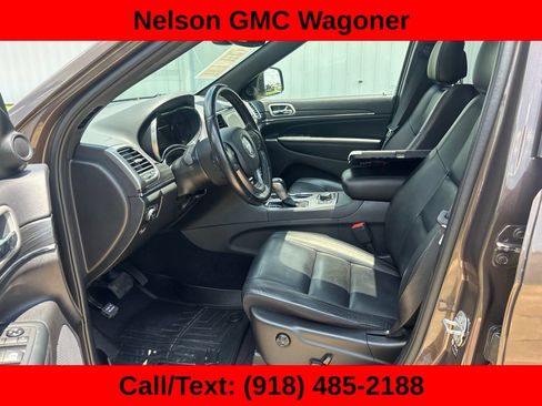 Used 2021 Jeep Grand Cherokee Limited AWD/4WD image 11