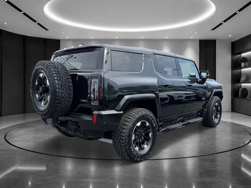 Certified 2024 GMC Hummer EV 2X w/ Extreme Off-Road Package AWD/4WD image 5