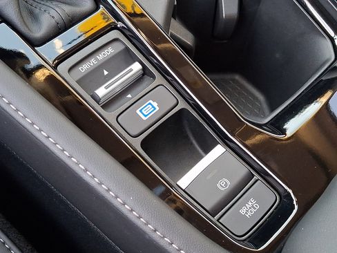 Used 2025 Honda Accord Touring image 25