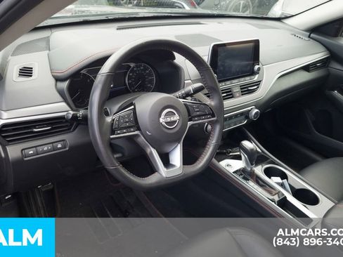 Used 2025 Nissan Altima 2.5 SR image 5