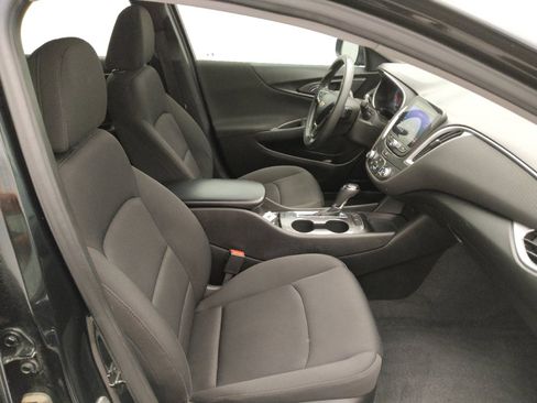 Used 2019 Chevrolet Malibu LS FWD image 21