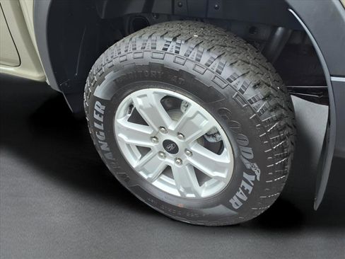 Used 2025 Ford Ranger XL image 11