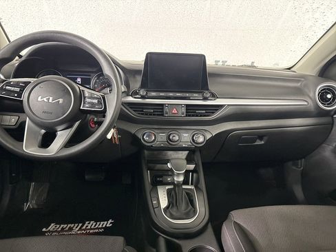 Used 2023 Kia Forte LXS image 21