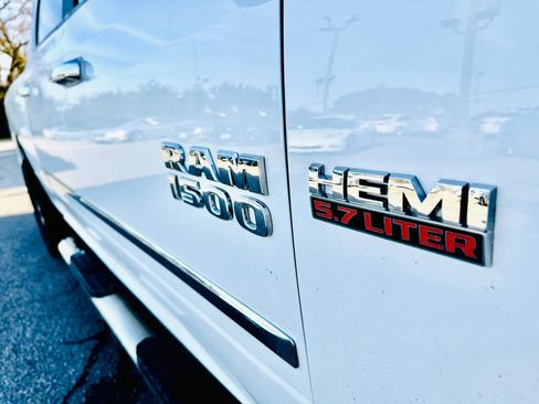 Used 2017 RAM 1500 Big Horn image 24