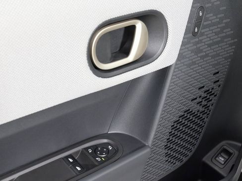 Used 2025 MINI Cooper S image 29