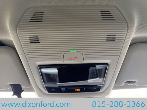 New 2026 Volkswagen Tiguan SE image 18