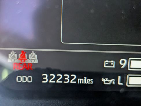 Used 2023 Toyota Tundra Platinum AWD/4WD image 15