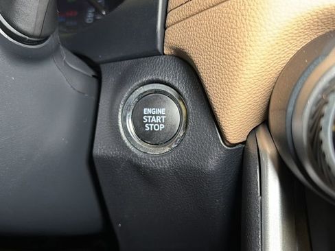 Used 2023 Toyota RAV4 XLE FWD image 27