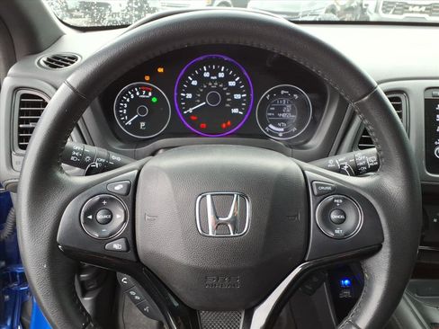 Used 2020 Honda HR-V Sport image 19