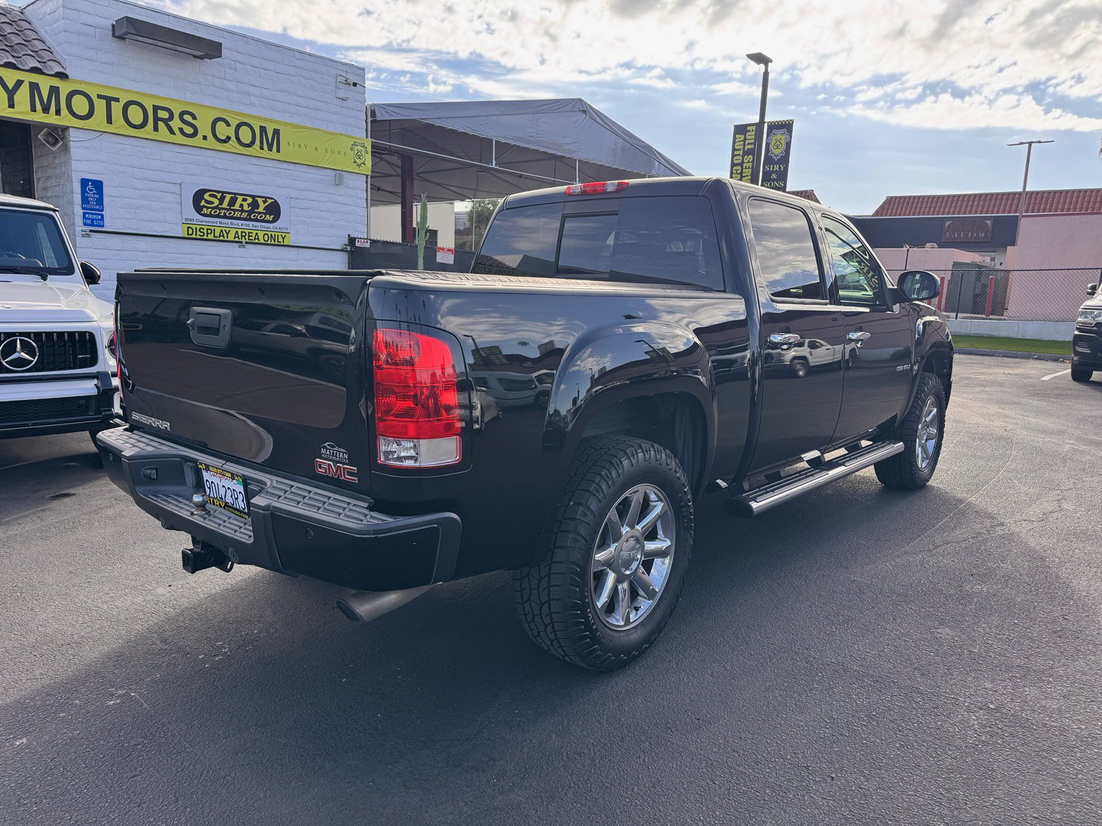 Used 2013 GMC Sierra 1500 Denali w/ LPO, On The Job Package AWD/4WD image 7