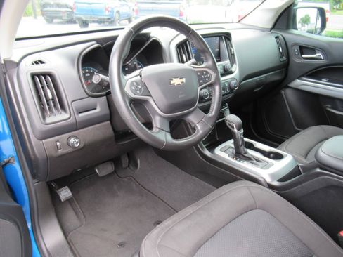 Used 2022 Chevrolet Colorado LT w/ LT Convenience Package RWD image 16