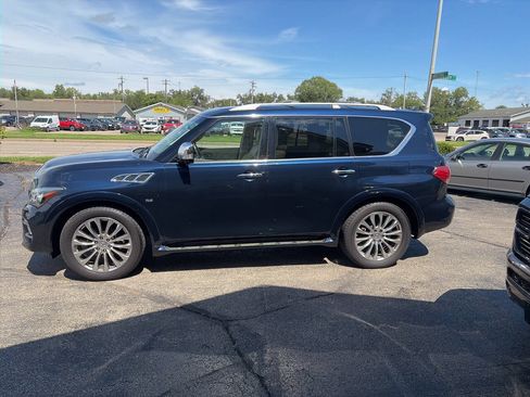Used 2015 INFINITI QX80 4WD w/ Deluxe Technology Package image 1