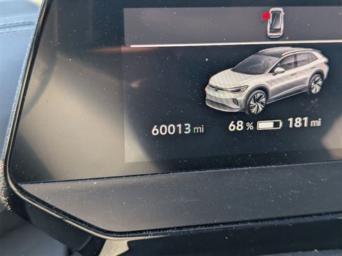 Used 2023 Volkswagen ID.4 Pro S image 9