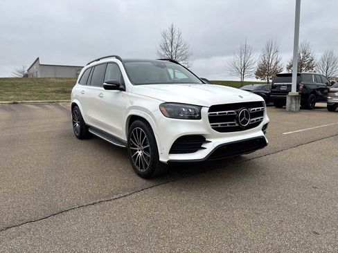 Used 2022 Mercedes-Benz GLS 450 4MATIC image 8