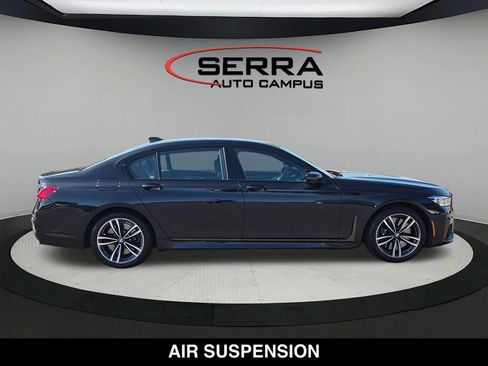 Used 2020 BMW 750i xDrive w/ Executive Package AWD/4WD image 14